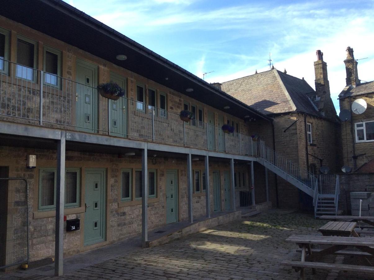 Swans Nest Aparthotel Holmfirth Exterior photo